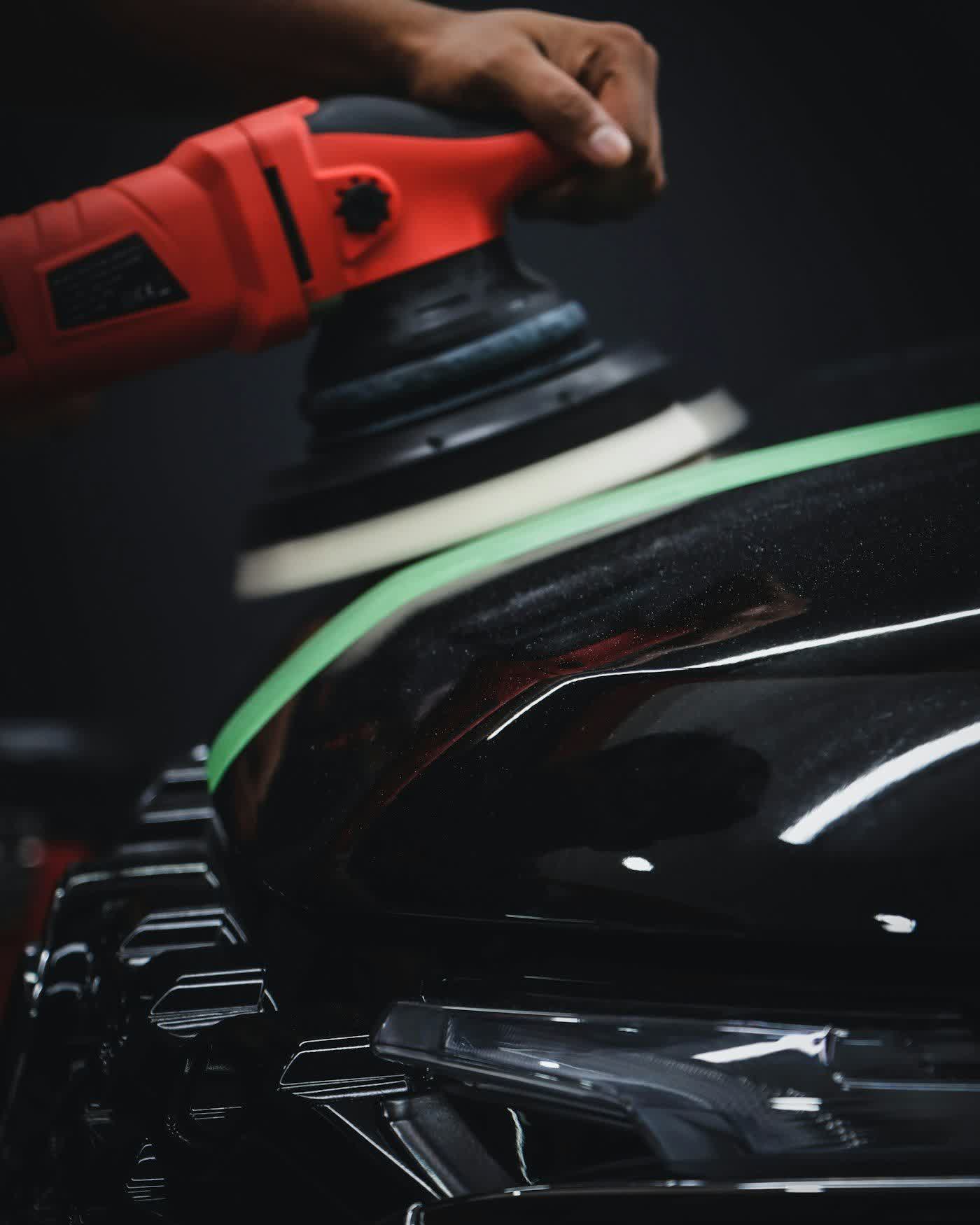 A deck lid photographed after multi-stage correction
